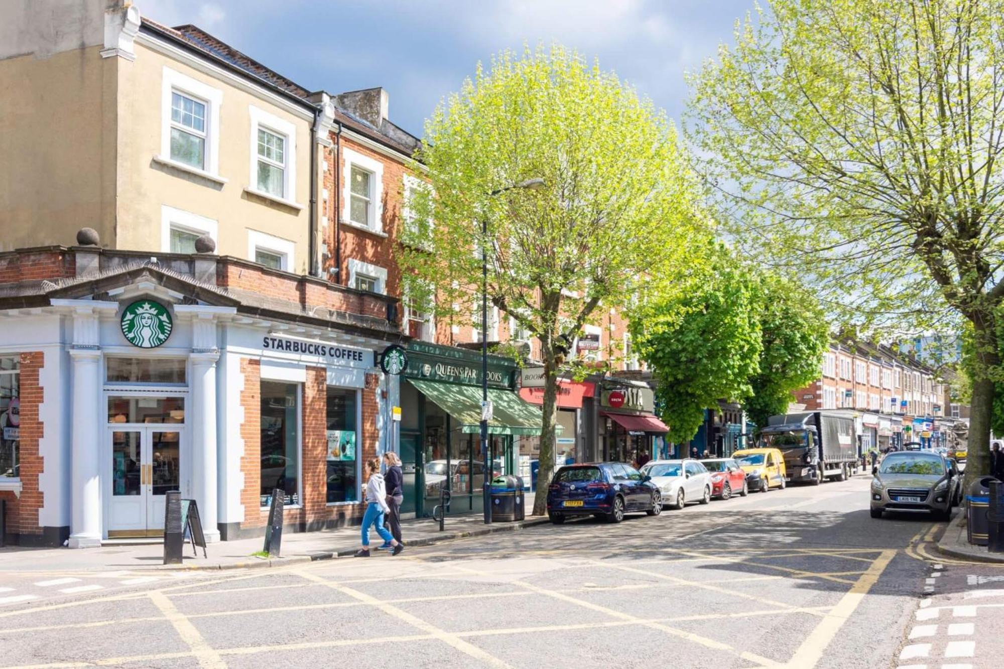 Peaceful 2-Bedroom Flat Near Queens Park Station Londres Exterior foto